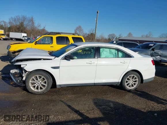 ✅ 2014 Ford Taurus SE • VIN: 1FAHP2D87EG169690 • Лот: 43684163. Опубликован ранее на IAAI с пробегом 97 087 миль. Бесплатный доступ к архиву аукционных продаж из США и подробный отчёт об истории автомобиля на DreamBid. Изображение 15.