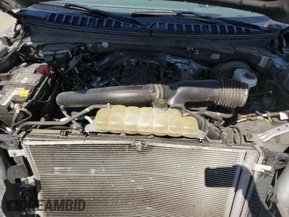 ✅ 2021 Lincoln Navigator Reserve • VIN: 5LMJJ2KT2MEL15047 • Лот: 86174245. Опубликован ранее на Copart с пробегом 112 450 миль. Бесплатный доступ к архиву аукционных продаж из США и подробный отчёт об истории автомобиля на DreamBid. Изображение 12.