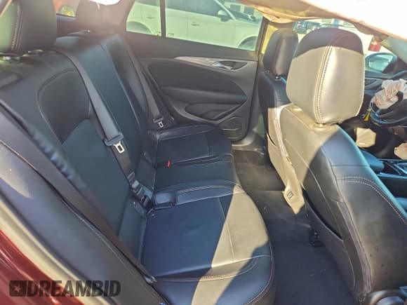 ✅ 2018 Buick Regal Preferred • VIN: W04GU8SX4J1126217 • Лот: 93893805. Опубликован ранее на Copart с пробегом 64 340 миль. Бесплатный доступ к архиву аукционных продаж из США и подробный отчёт об истории автомобиля на DreamBid. Изображение 10.