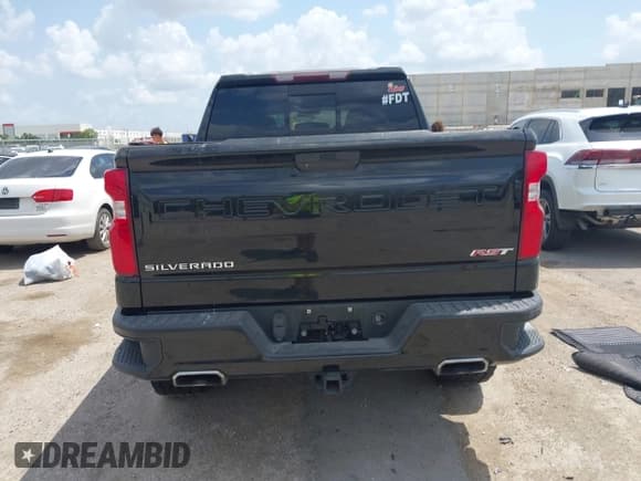✅ 2020 Chevrolet Silverado 1500 RST • VIN: 3GCUYEEL3LG383121 • Лот: 42545831. Опубликован ранее на IAAI с пробегом 73 815 миль. Бесплатный доступ к архиву аукционных продаж из США и подробный отчёт об истории автомобиля на DreamBid. Изображение 16.