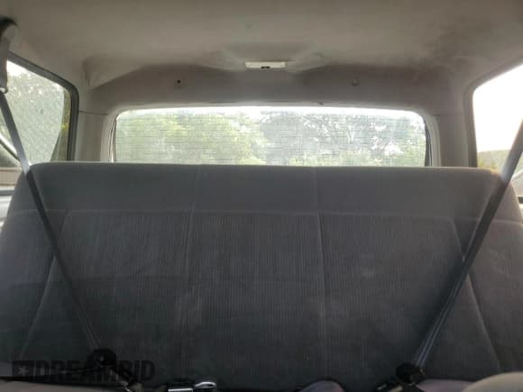 ✅ 1996 Ford Bronco XL • VIN: 1FMEU15N8TLB80962 • Lot: 67136265. Listed on Copart with 136,379 mi. Free auction sales archive from the USA and detailed vehicle history report at DreamBid. Image 10.