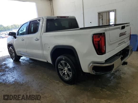 ✅ 2025 GMC Sierra 1500 SLT • VIN: 1GTPHDED5SZ310847 • Лот: 71711245. Опубликован ранее на Copart с пробегом 5 631 миль. Бесплатный доступ к архиву аукционных продаж из США и подробный отчёт об истории автомобиля на DreamBid. Изображение 2.