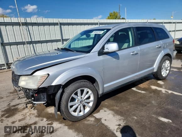 ✅ 2009 Dodge Journey SXT • VIN: 3D4GH57V89T549034 • Лот: 86648265. Опубликован ранее на Copart с пробегом 239 476 миль. Бесплатный доступ к архиву аукционных продаж из США и подробный отчёт об истории автомобиля на DreamBid. Изображение 1.