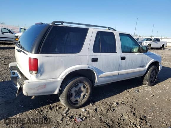 2004 Chevrolet Blazer LS with VIN 1GNDT13X94K153727, listed as a Copart auction lot 79039544 with 183,385 mi miles and Salvage title. Bid and sale history available at DreamBid. Image 3.