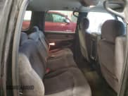 ✅ 2001 Chevrolet Suburban LS • VIN: 1GNFK16T41J286966 • Лот: 84717424. Опубликован ранее на Copart с пробегом 140 324 миль. Бесплатный доступ к архиву аукционных продаж из США и подробный отчёт об истории автомобиля на DreamBid. Изображение 11.