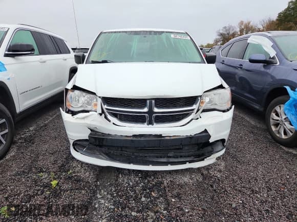 ✅ 2018 Dodge Grand Caravan SE • VIN: 2C4RDGBGXJR363377 • Lot: 86991245. Wystawiony na Copart z przebiegiem 112 803 mil. Bezpłatny archiwum sprzedaży aukcyjnych z USA i szczegółowy raport historii pojazdu na DreamBid. Zdjęcie 5.