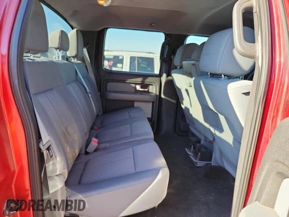 ✅ 2014 Ford F-150 XLT • VIN: 1FTFW1CT4EKF24297 • Lot: 68215165. Wystawiony na Copart z przebiegiem 69 289 mil. Bezpłatny archiwum sprzedaży aukcyjnych z USA i szczegółowy raport historii pojazdu na DreamBid. Zdjęcie 10.