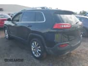 ✅ 2014 Jeep Cherokee Limited • VIN: 1C4PJLDB8EW129746 • Lot: 40778627. Wystawiony na IAAI z przebiegiem 231 265 mil. Bezpłatny archiwum sprzedaży aukcyjnych z USA i szczegółowy raport historii pojazdu na DreamBid. Zdjęcie 3.