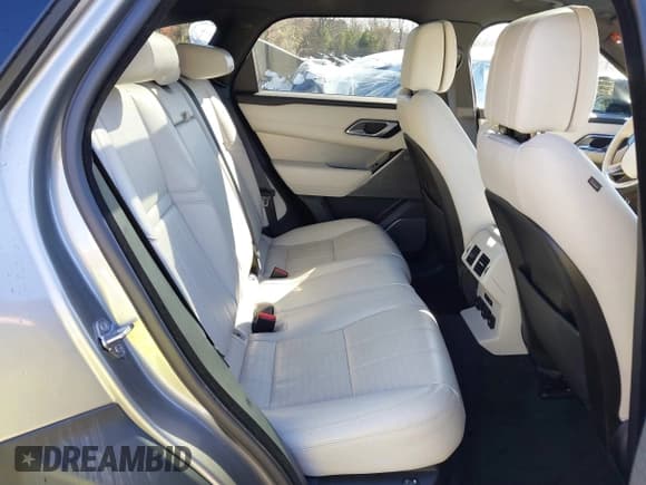 ✅ 2018 Land Rover Range Rover Velar R-Dynamic HSE • VIN: SALYM2RV4JA749910 • Lot: 41796691. Listed on IAAI with 61,125 mi. Free auction sales archive from the USA and detailed vehicle history report at DreamBid. Image 8.