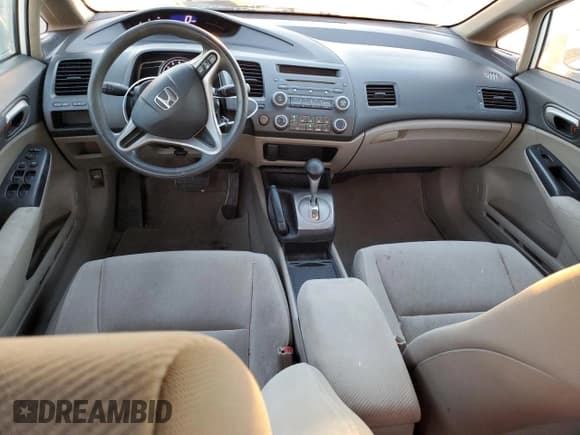 ✅ 2010 Honda Civic GX • VIN: 19XFA4F58AE000001 • Lot: 76886234. Listed on Copart with 120,488 mi. Free auction sales archive from the USA and detailed vehicle history report at DreamBid. Image 8.