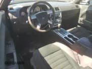 ✅ 2010 Dodge Challenger SE • VIN: 2B3CJ4DV4AH324011 • Lot: 45594515. Wystawiony na Copart z przebiegiem 105 046 mil. Bezpłatny archiwum sprzedaży aukcyjnych z USA i szczegółowy raport historii pojazdu na DreamBid. Zdjęcie 8.