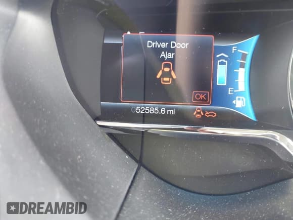 ✅ 2014 Lincoln MKZ Hybrid • VIN: 3LN6L2LU4ER833900 • Лот: 43522194. Опубликован ранее на IAAI с пробегом 52 585 миль. Бесплатный доступ к архиву аукционных продаж из США и подробный отчёт об истории автомобиля на DreamBid. Изображение 15.