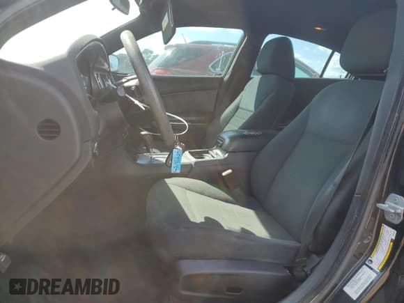 ✅ 2011 Dodge Charger Rallye • VIN: 2B3CL3CG8BH548522 • Лот: 70631815. Опубликован ранее на Copart с пробегом 200 606 миль. Бесплатный доступ к архиву аукционных продаж из США и подробный отчёт об истории автомобиля на DreamBid. Изображение 7.