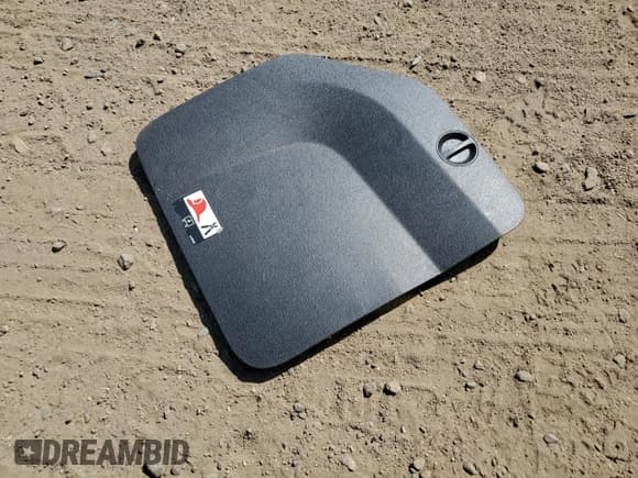 ✅ 2017 Chevrolet Volt LT • VIN: 1G1RA6S5XHU180178 • Лот: 63242704. Опубликован ранее на Copart с пробегом 137 464 миль. Бесплатный доступ к архиву аукционных продаж из США и подробный отчёт об истории автомобиля на DreamBid. Изображение 14.