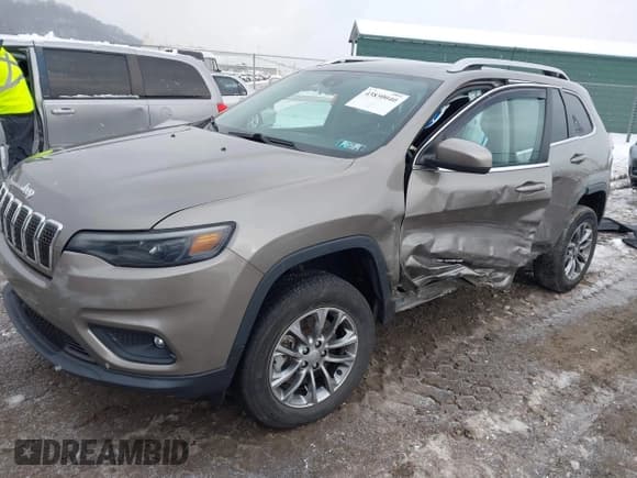 ✅ 2021 Jeep Cherokee 80th Anniversary • VIN: 1C4PJMMX9MD154344 • Lot: 43830040. Listed on IAAI with 56,113 mi. Free auction sales archive from the USA and detailed vehicle history report at DreamBid. Image 18.