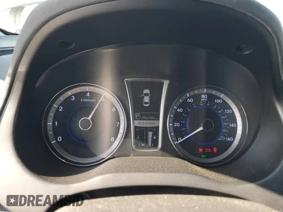 2014 Hyundai Azera с VIN KMHFG4JG2EA359243, выставлен на аукционе Copart как лот 87124854 с пробегом 256 755 миль миль и Чистый • Clean title. История ставок и продаж доступна на DreamBid. Изображение 9.