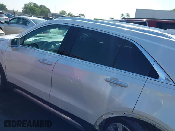 ✅ 2020 Cadillac XT4 FWD Premium Luxury • VIN: 1GYFZCR45LF030713 • Lot: 42623390. Listed on IAAI with 48,765 mi. Free auction sales archive from the USA and detailed vehicle history report at DreamBid. Image 14.