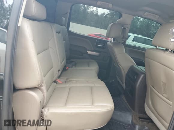 ✅ 2015 Chevrolet Silverado 1500 LTZ • VIN: 3GCPCSEC5FG139940 • Лот: 80220394. Опубликован ранее на Copart с пробегом 180 851 миль. Бесплатный доступ к архиву аукционных продаж из США и подробный отчёт об истории автомобиля на DreamBid. Изображение 10.