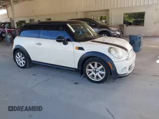 2011 MINI Hardtop with VIN WMWSU3C52BT094984, listed as a IAAI auction lot 43148662 with 114,263 mi miles and . Bid and sale history available at DreamBid. Image 1.
