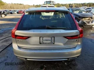✅ 2019 Volvo V90 • VIN: YV1A22VM6K1086539 • Лот: 69065132. Опубликован ранее на Copart с пробегом 33 067 миль. Бесплатный доступ к архиву аукционных продаж из США и подробный отчёт об истории автомобиля на DreamBid. Изображение 6.