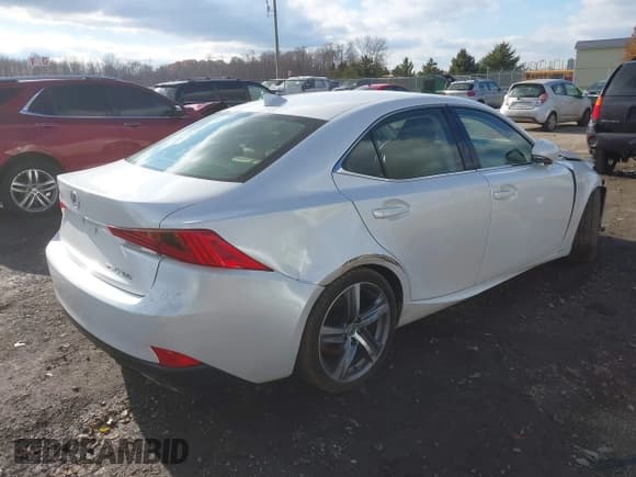 ✅ 2019 Lexus IS 300 • VIN: JTHC81D27K5034089 • Lot: 43716510. Listed on IAAI with 77,993 mi. Free auction sales archive from the USA and detailed vehicle history report at DreamBid. Image 4.