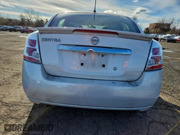 ✅ 2012 Nissan Sentra SR • VIN: 3N1AB6AP2CL651086 • Lot: 96035735. Wystawiony na Copart z przebiegiem 147 116 mil. Bezpłatny archiwum sprzedaży aukcyjnych z USA i szczegółowy raport historii pojazdu na DreamBid. Zdjęcie 6.