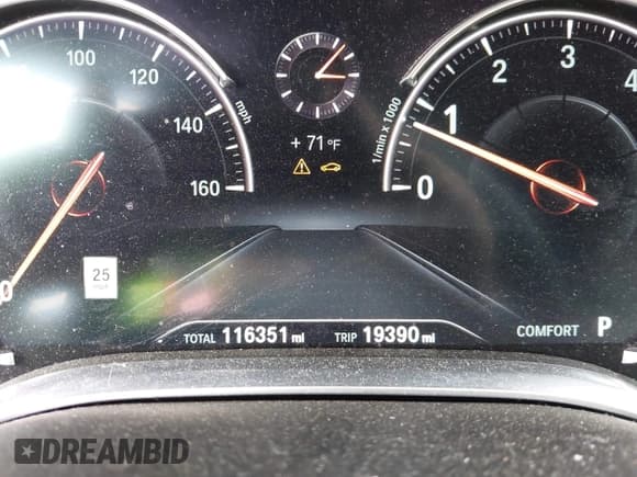 ✅ 2016 BMW 7 Series 750i • VIN: WBA7F0C57GGL99749 • Lot: 43358905. Wystawiony na IAAI z przebiegiem 116 351 mil. Bezpłatny archiwum sprzedaży aukcyjnych z USA i szczegółowy raport historii pojazdu na DreamBid. Zdjęcie 15.