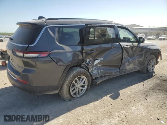 ✅ 2021 Jeep Grand Cherokee Laredo • VIN: 1C4RJKAG1M8202428 • Lot: 52357395. Listed on Copart with 68,378 mi. Free auction sales archive from the USA and detailed vehicle history report at DreamBid. Image 3.