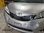 ✅ 2012 Toyota Sienna LE AAS • VIN: 5TDKK3DC1CS253502 • Lot: 43380424. Listed on IAAI with 157,876 mi. Free auction sales archive from the USA and detailed vehicle history report at DreamBid. Image 6.