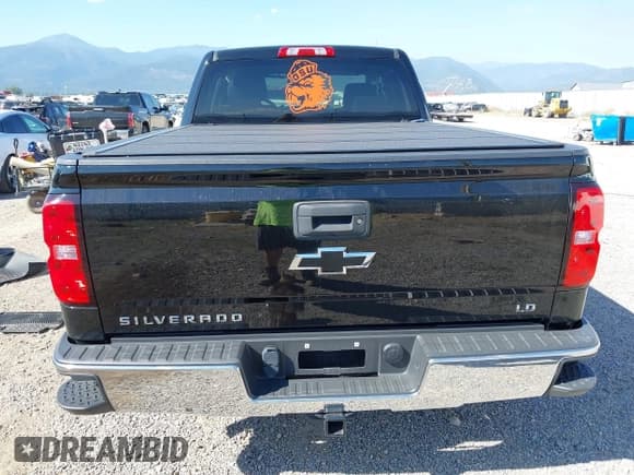 ✅ 2019 Chevrolet Silverado 1500 LT • VIN: 2GCVKPEC5K1241085 • Lot: 43043450. Wystawiony na IAAI z przebiegiem 73 820 mil. Bezpłatny archiwum sprzedaży aukcyjnych z USA i szczegółowy raport historii pojazdu na DreamBid. Zdjęcie 16.