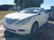 ✅ 2011 Hyundai Sonata GLS • VIN: 5NPEB4AC7BH035740 • Лот: 43624269. Опубликован ранее на IAAI с пробегом 196 160 миль. Бесплатный доступ к архиву аукционных продаж из США и подробный отчёт об истории автомобиля на DreamBid. Изображение 2.
