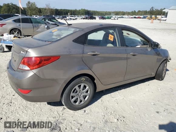 ✅ 2013 Hyundai Accent GLS • VIN: KMHCT4AE2DU487850 • Лот: 82547585. Опубликован ранее на Copart с пробегом 220 613 миль. Бесплатный доступ к архиву аукционных продаж из США и подробный отчёт об истории автомобиля на DreamBid. Изображение 3.