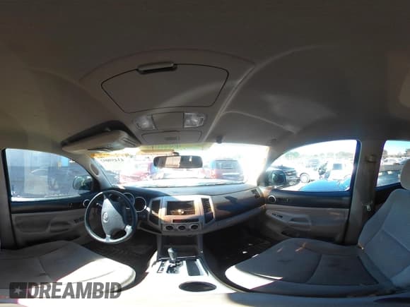 ✅ 2008 Toyota Tacoma PreRunner • VIN: 5TEJU62N08Z490293 • Lot: 43459092. Listed on IAAI with 265,407 mi. Free auction sales archive from the USA and detailed vehicle history report at DreamBid. Image 20.