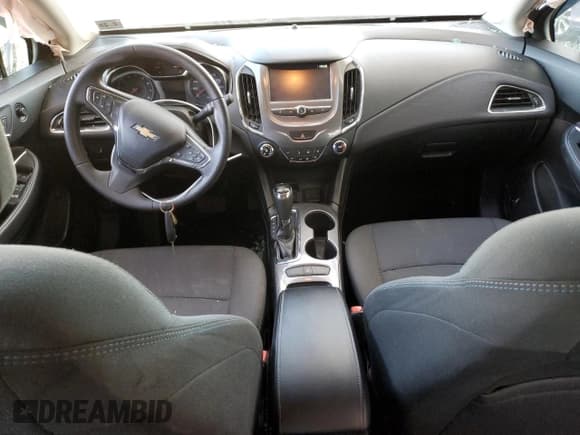 ✅ 2018 Chevrolet Cruze LT • VIN: 1G1BE5SM8J7209009 • Lot: 39345103. Listed on Copart with 55,076 mi. Free auction sales archive from the USA and detailed vehicle history report at DreamBid. Image 8.