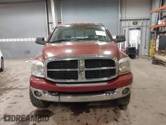 2006 Dodge 3500 SLT z VIN 3D7LX38C16G199997, wystawiony jako IAAI lot #41509155 z przebiegiem 263 916 mil mil oraz . Historia ofert i sprzedaży dostępna na DreamBid. Obrazek 12.