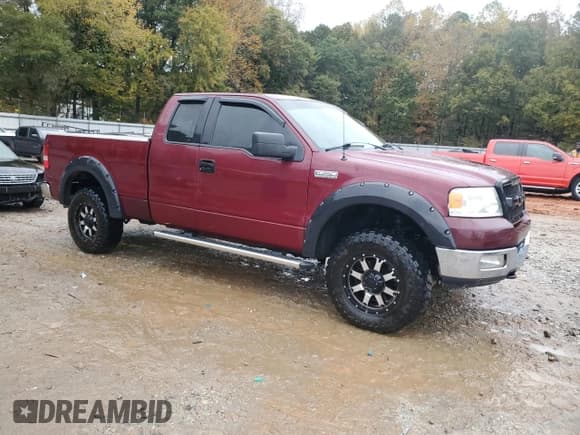 ✅ 2004 Ford F-150 XLT • VIN: 1FTPX14574KD89316 • Lot: 89915345. Wystawiony na Copart z przebiegiem 168 090 mil. Bezpłatny archiwum sprzedaży aukcyjnych z USA i szczegółowy raport historii pojazdu na DreamBid. Zdjęcie 4.