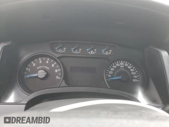 ✅ 2013 Ford F-150 XL • VIN: 1FTFX1EF2DFC38086 • Lot: 75994094. Wystawiony na Copart z przebiegiem Nie podano. Bezpłatny archiwum sprzedaży aukcyjnych z USA i szczegółowy raport historii pojazdu na DreamBid. Zdjęcie 9.