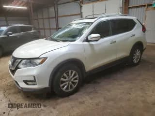 ✅ 2017 Nissan Rogue SL • VIN: 5N1AT2MV2HC762877 • Lot: 90457465. Wystawiony na Copart z przebiegiem 226 085 mil. Bezpłatny archiwum sprzedaży aukcyjnych z USA i szczegółowy raport historii pojazdu na DreamBid. Zdjęcie 1.