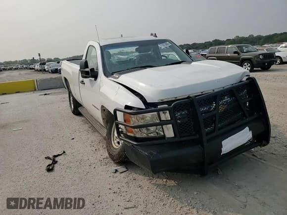 ✅ 2008 Chevrolet Silverado 2500HD 1LT • VIN: 1GCHK24K18E180317 • Лот: 71673865. Опубликован ранее на Copart с пробегом 218 435 миль. Бесплатный доступ к архиву аукционных продаж из США и подробный отчёт об истории автомобиля на DreamBid. Изображение 13.