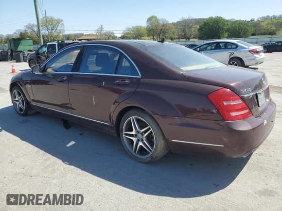 ✅ 2010 Mercedes-Benz S 400 • VIN: WDDNG9FBXAA303934 • Lot: 52400185. Listed on Copart with 48,188 mi. Free auction sales archive from the USA and detailed vehicle history report at DreamBid. Image 2.