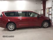 ✅ 2019 Chrysler Pacifica Touring • VIN: 2C4RC1DG5KR626535 • Lot: 43566138. Wystawiony na IAAI z przebiegiem 94 838 mil. Bezpłatny archiwum sprzedaży aukcyjnych z USA i szczegółowy raport historii pojazdu na DreamBid. Zdjęcie 13.