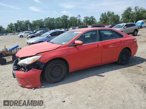 ✅ 2017 Toyota Camry Hybrid LE • VIN: 4T1BD1FK2HU215973 • Лот: 66522635. Опубликован ранее на Copart с пробегом 235 704 миль. Бесплатный доступ к архиву аукционных продаж из США и подробный отчёт об истории автомобиля на DreamBid. Изображение 1.