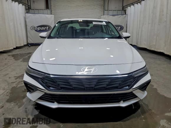 ✅ 2025 Hyundai Elantra SEL Convenience • VIN: KMHLS4DG2SU951328 • Лот: 96559385. Опубликован ранее на Copart с пробегом 16 658 миль. Бесплатный доступ к архиву аукционных продаж из США и подробный отчёт об истории автомобиля на DreamBid. Изображение 5.