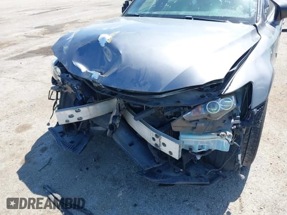 ✅ 2014 Lexus IS 250 • VIN: JTHCF1D27E5006237 • Лот: 43084642. Опубликован ранее на IAAI с пробегом 139 670 миль. Бесплатный доступ к архиву аукционных продаж из США и подробный отчёт об истории автомобиля на DreamBid. Изображение 6.