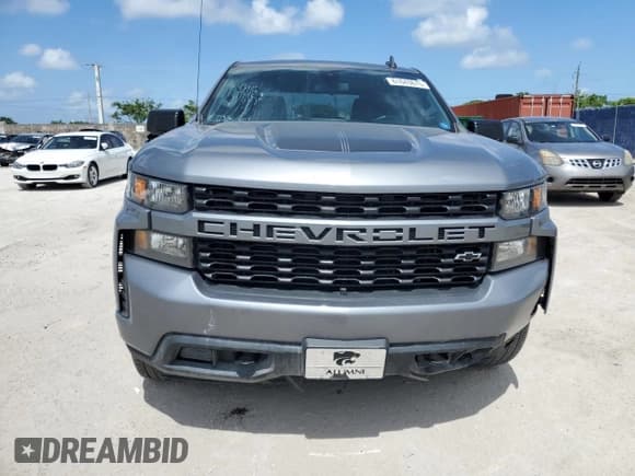 ✅ 2022 Chevrolet Silverado 1500 Custom • VIN: 3GCPYBEK9NG150768 • Lot: 61643675. Wystawiony na Copart z przebiegiem 37 574 mil. Bezpłatny archiwum sprzedaży aukcyjnych z USA i szczegółowy raport historii pojazdu na DreamBid. Zdjęcie 5.