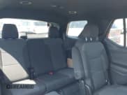 ✅ 2022 Chevrolet Traverse LT Cloth • VIN: 1GNERGKW1NJ104429 • Lot: 43174772. Wystawiony na IAAI z przebiegiem 66 873 mil. Bezpłatny archiwum sprzedaży aukcyjnych z USA i szczegółowy raport historii pojazdu na DreamBid. Zdjęcie 8.