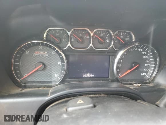 ✅ 2014 Chevrolet Silverado 1500 LT • VIN: 3GCUKREH8EG544196 • Lot: 90356975. Wystawiony na Copart z przebiegiem 323 536 mil. Bezpłatny archiwum sprzedaży aukcyjnych z USA i szczegółowy raport historii pojazdu na DreamBid. Zdjęcie 9.