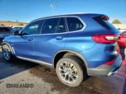 ✅ 2019 BMW X5 xDrive40i • VIN: 5UXCR6C56KLL05869 • Lot: 92683965. Wystawiony na Copart z przebiegiem 74 850 mil. Bezpłatny archiwum sprzedaży aukcyjnych z USA i szczegółowy raport historii pojazdu na DreamBid. Zdjęcie 2.