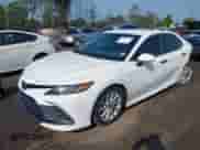 2022 Toyota Camry LE с VIN 4T1R11BK0NU067461, выставлен на аукционе IAAI как лот 42469758 с пробегом 40 256 миль миль и . История ставок и продаж доступна на DreamBid. Изображение 17.