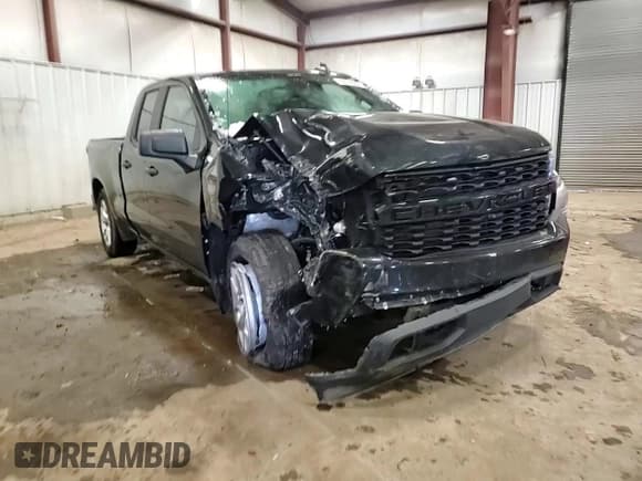 ✅ 2020 Chevrolet Silverado 1500 Custom • VIN: 1GCRYBEF7LZ238758 • Lot: 86346024. Wystawiony na Copart z przebiegiem 81 573 mil. Bezpłatny archiwum sprzedaży aukcyjnych z USA i szczegółowy raport historii pojazdu na DreamBid. Zdjęcie 10.